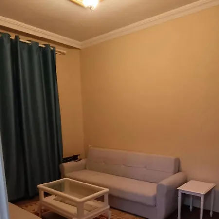 Hibe Dede Apartment