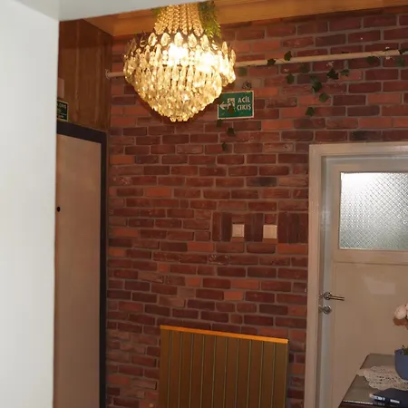 Hibe Dede Apartment *