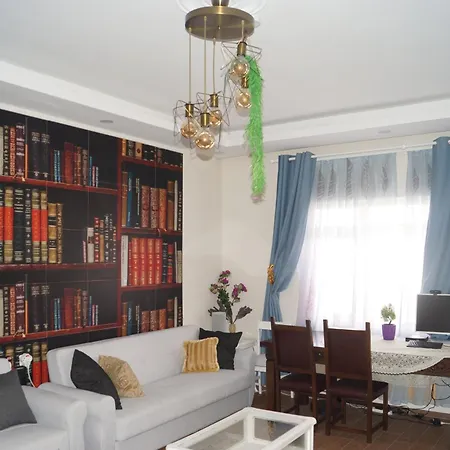 Hibe Dede アパート *