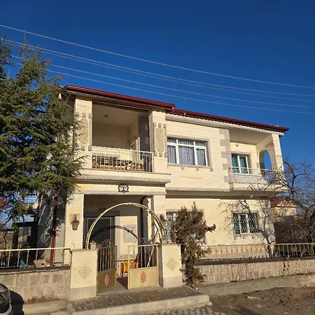 Hibe Dede Apartment