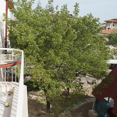 Hibe Dede アパート *