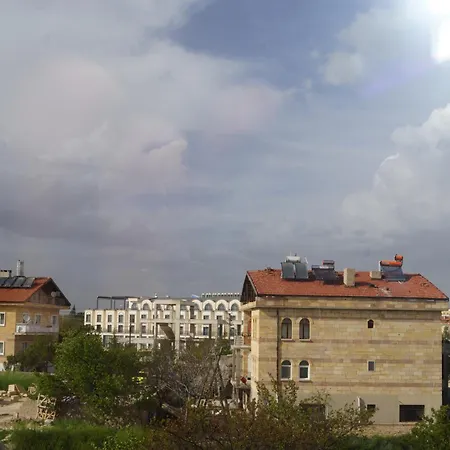 Hibe Dede アパート ウルギュップ