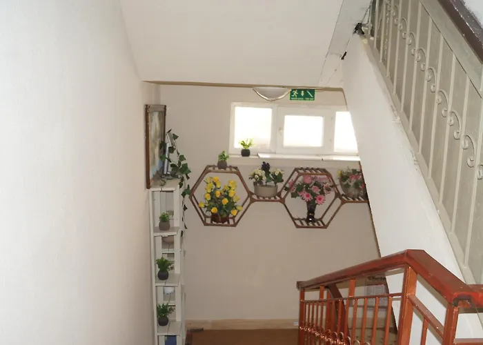 アパート Hibe Dede *